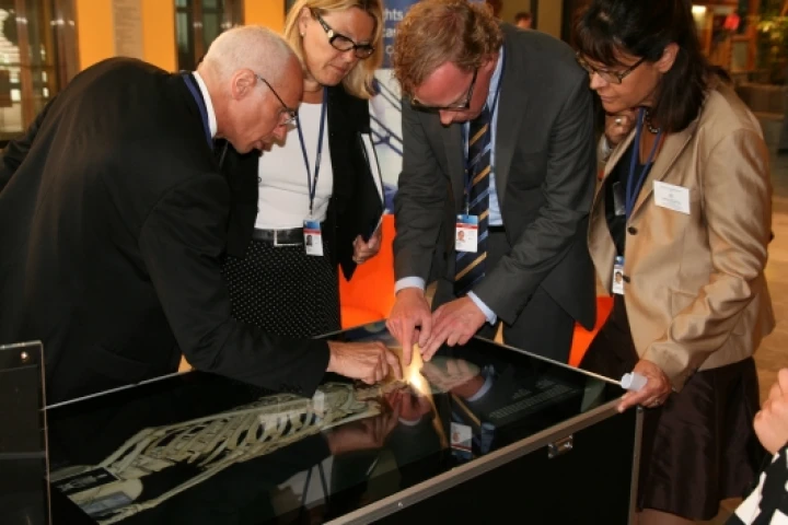 The Virtual Autopsy Table is demonstrated by Prof Anders Persson, CMIV, at the Health ministerial meeting in Jönköping, Sweden (Images: Norrköping Visualization Center/CMIV)