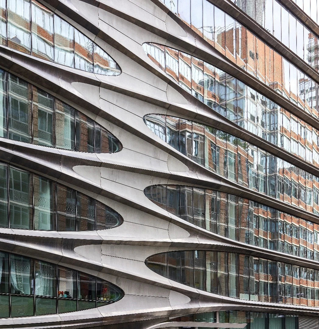 520 West 28th Street rises to 11 stories
