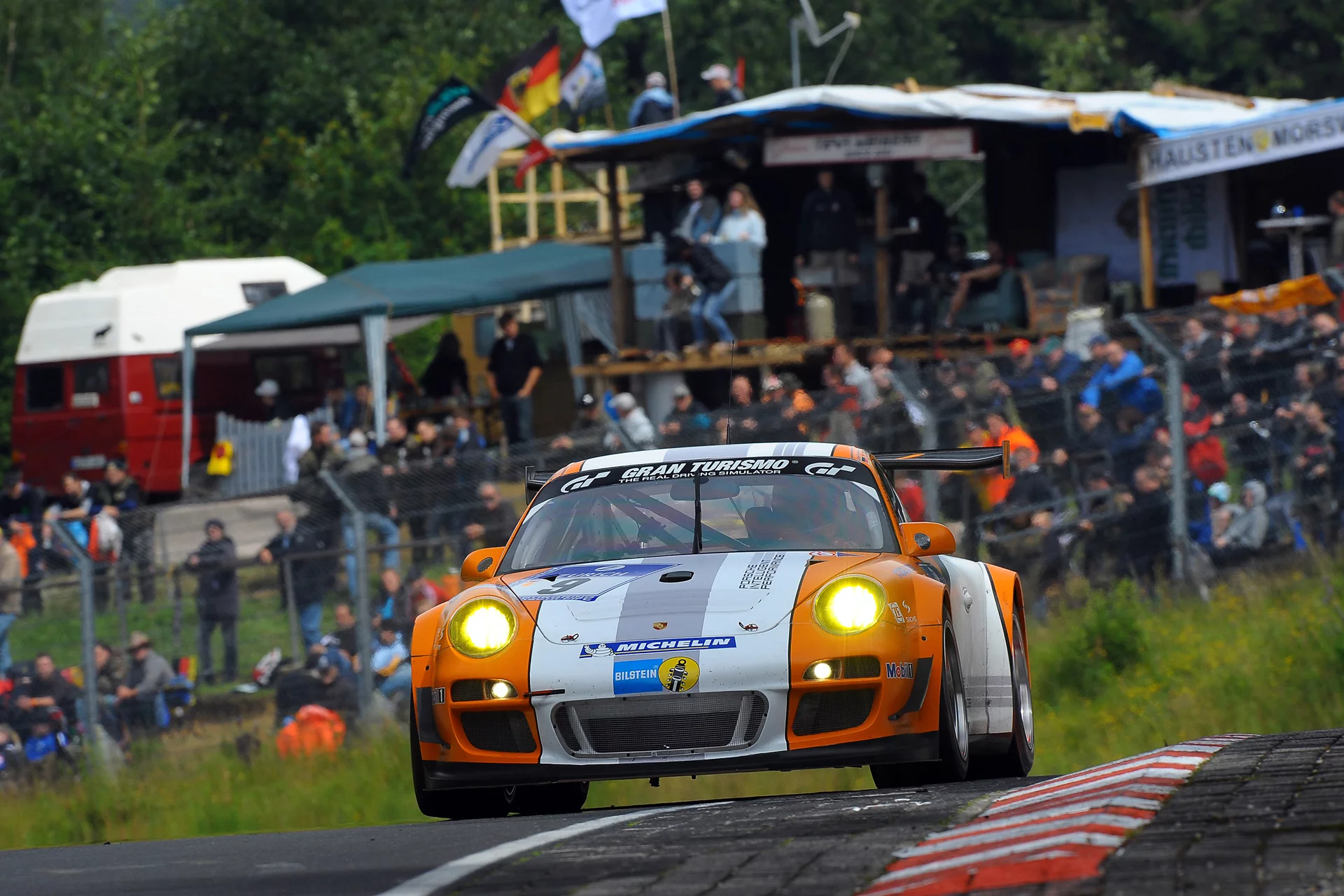 Porsche's 911 GT3 R Hybrid Version 2.0