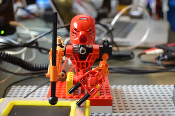 An Italian music producer created the Toa Mata Band out of tiny robotic LEGO figures programmed to play a variety of instruments