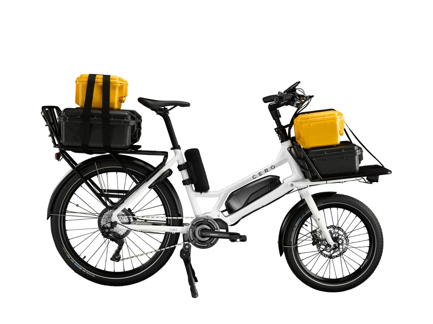 The 20-in front/26-in rear wheel combo is designed to offer a mix of maneuverability, stability and high-speed performance