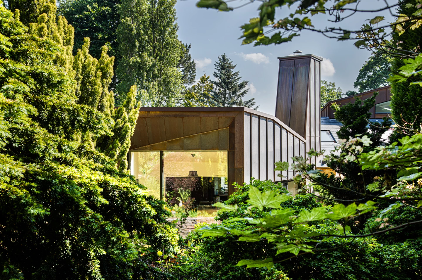 Ravine House involved the painstaking restoration of a striking 1960s modernist house, giving it an energy efficient upgrade that includes a geothermal heating system