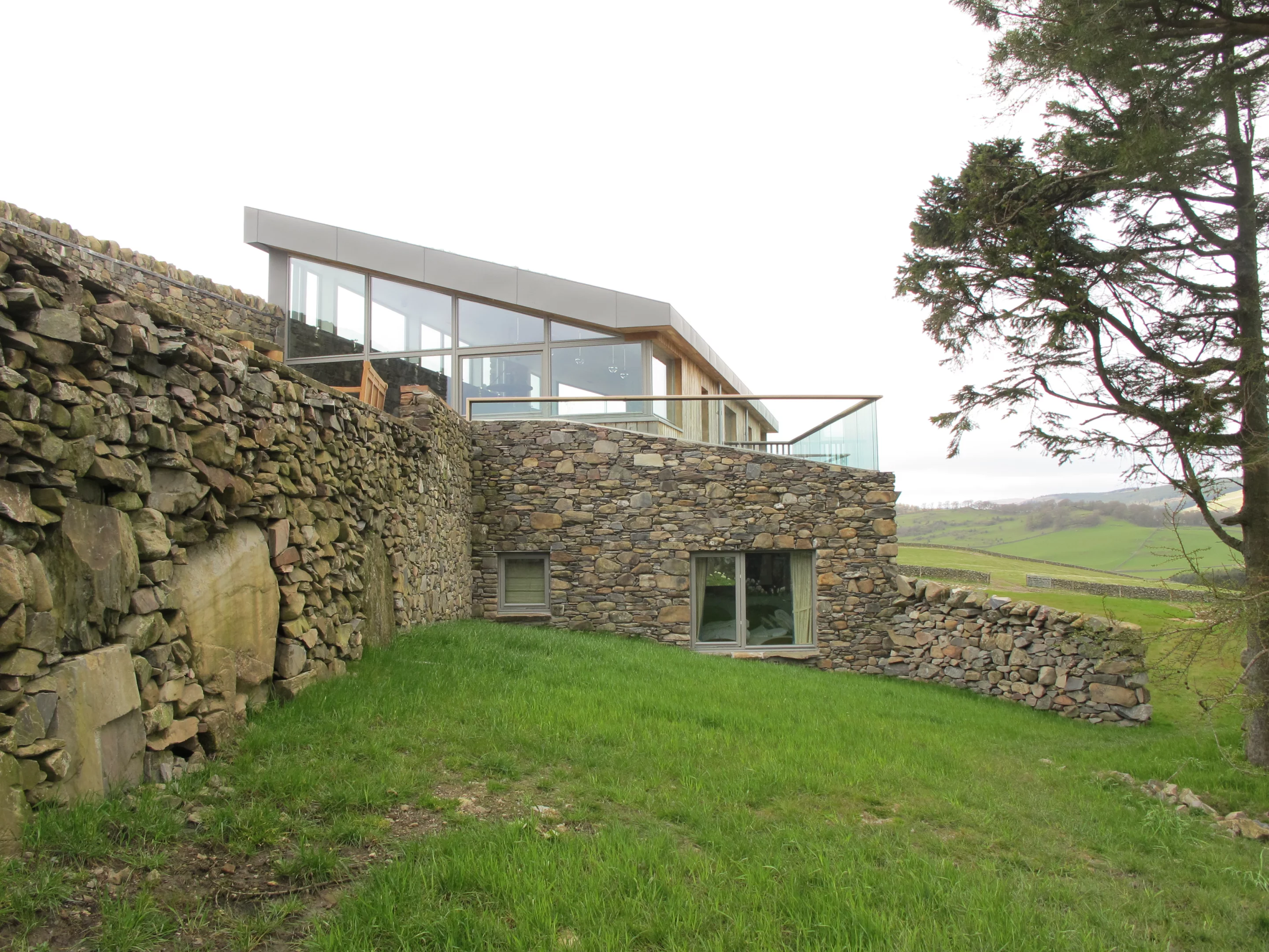 Much of the stone used in the building fabric was taken from the surrounding fields (Photo: Mark Waghorn Architects)