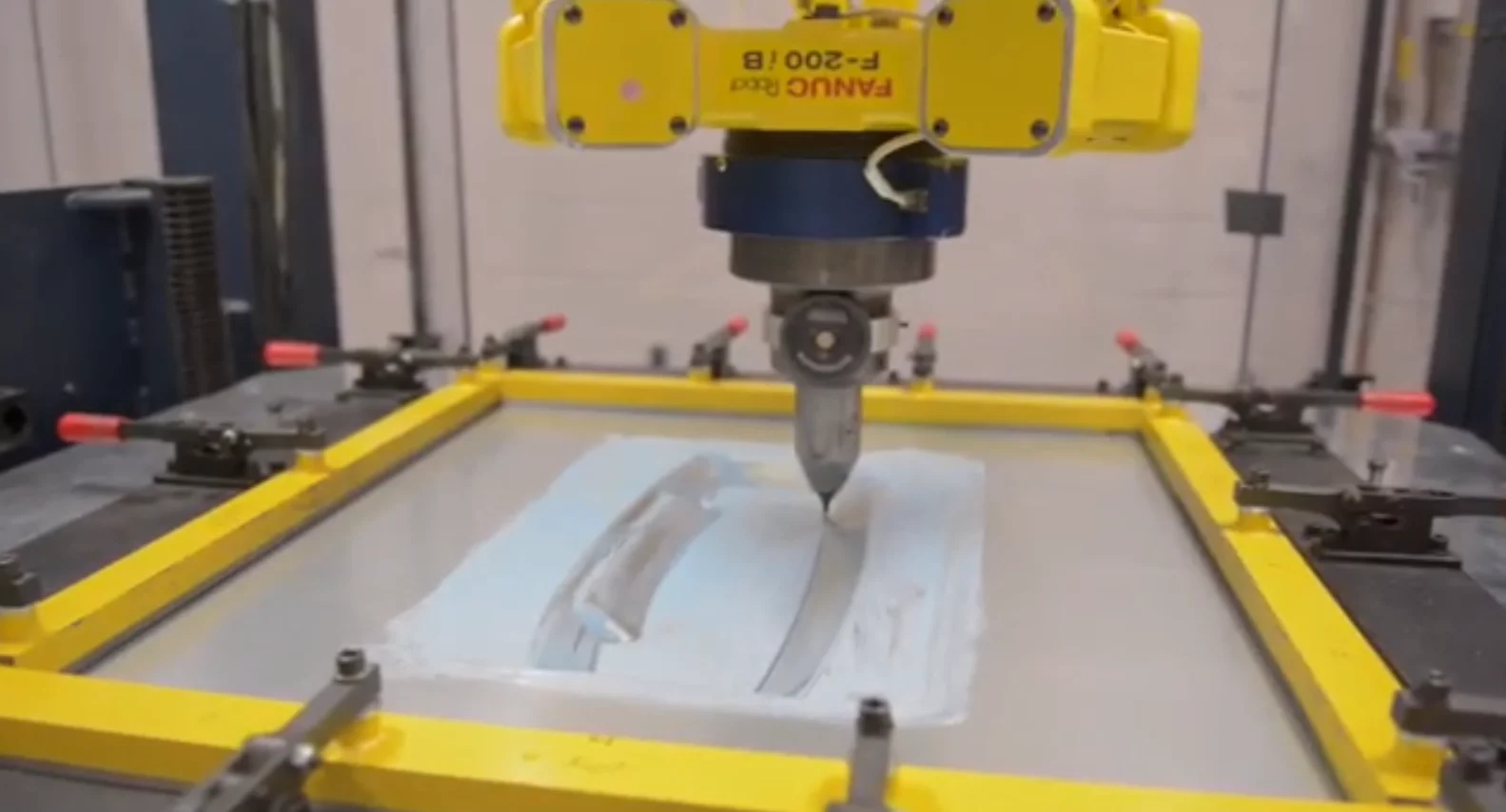 Ford Freeform Fabrication Technology produces sheet metal prototypes in hours instead of days or weeks