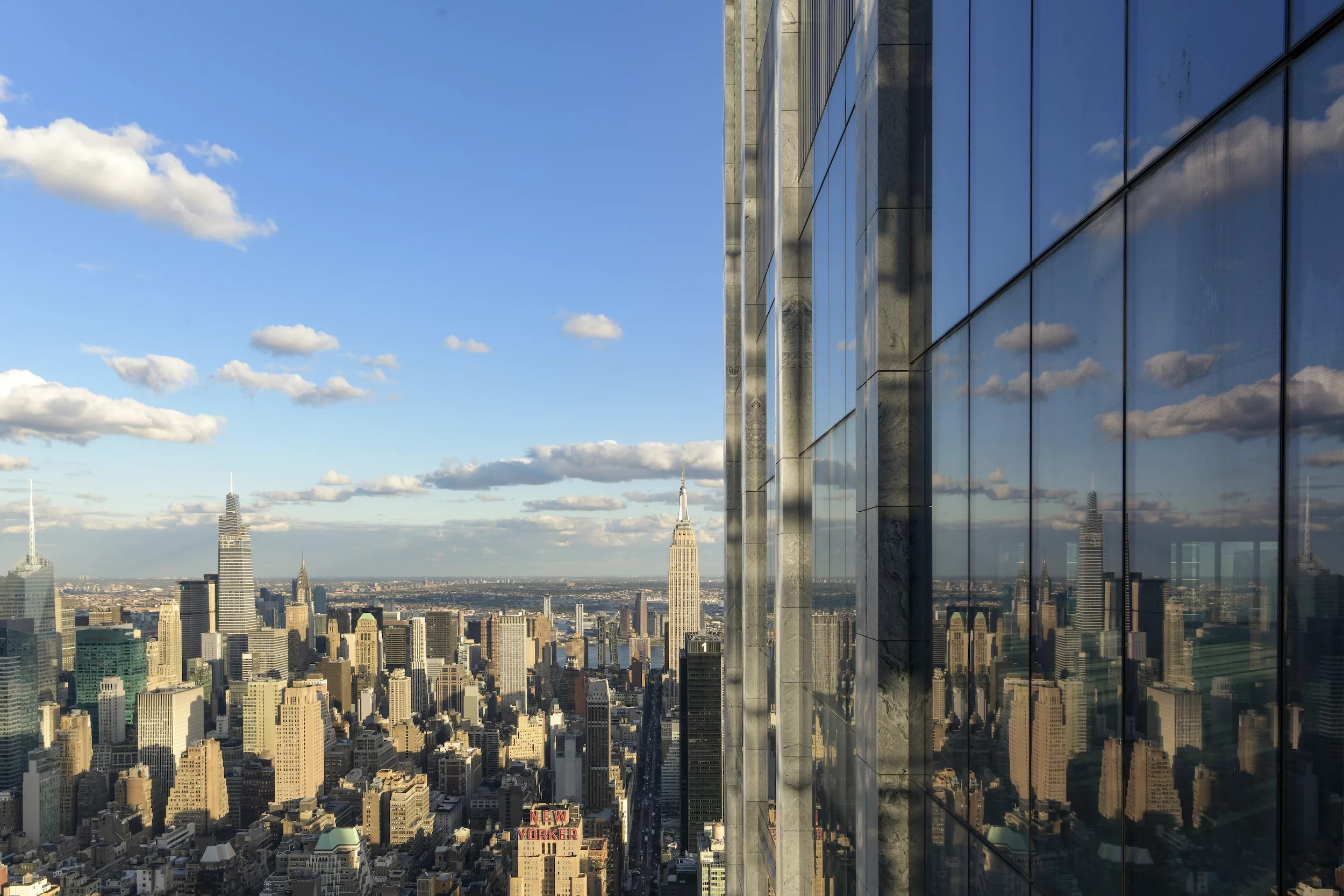 50 Hudson Yards features a glazed exterior that's enlivened by white stone detailing
