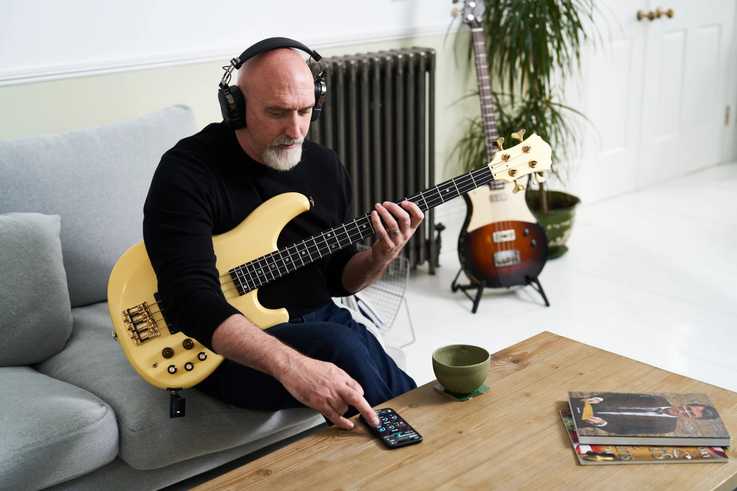 Bass players can practice solo, get rhythmic with onboard acoustic drum patterns, or jam with music streamed from a smartphone