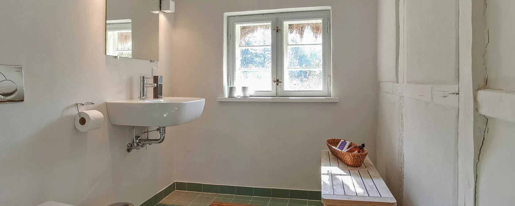 A shot of House of Andrine's bathroom