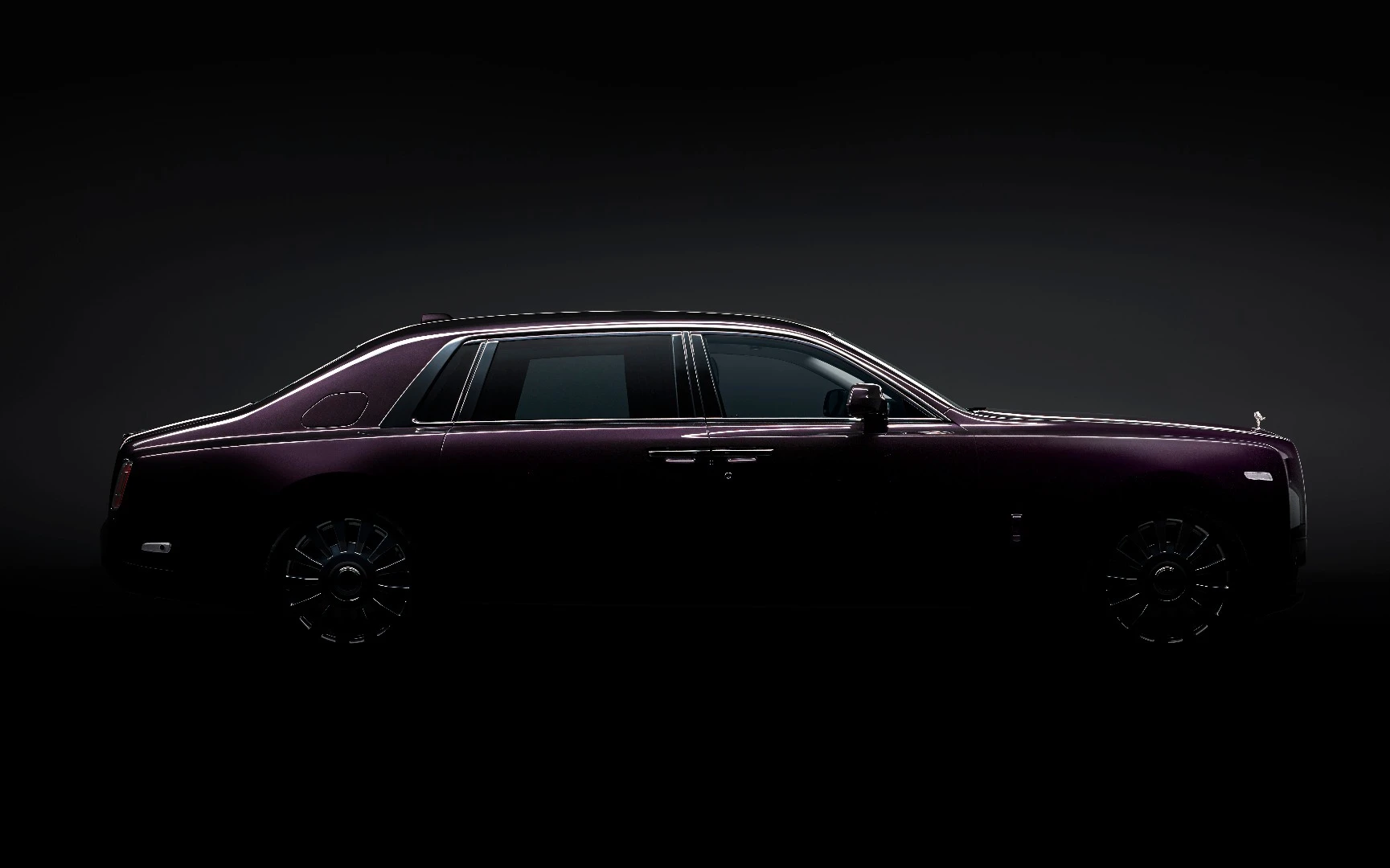 There's no mistaking the Phantom VIII for anything but a Rolls-Royce