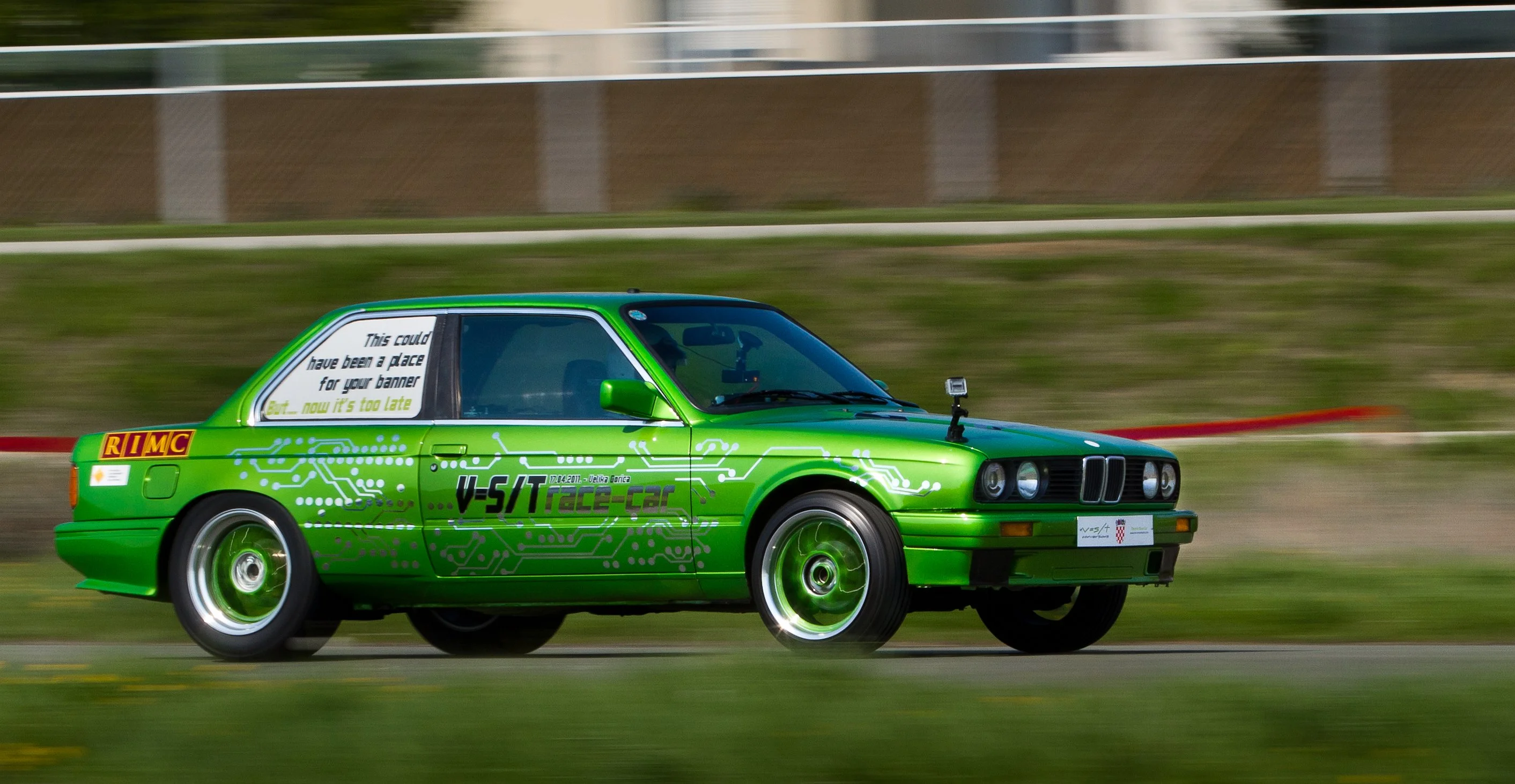 The e-M3 clocked an 11.8-second quarter mile
