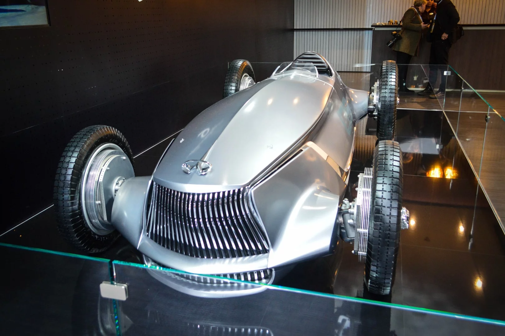 Infiniti Prototype 9