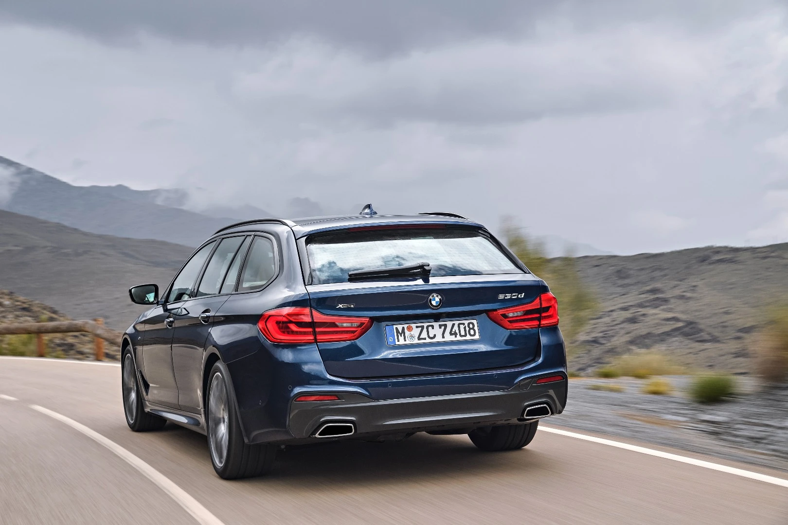 The 5 Series Touring is wider, longer and taller than before