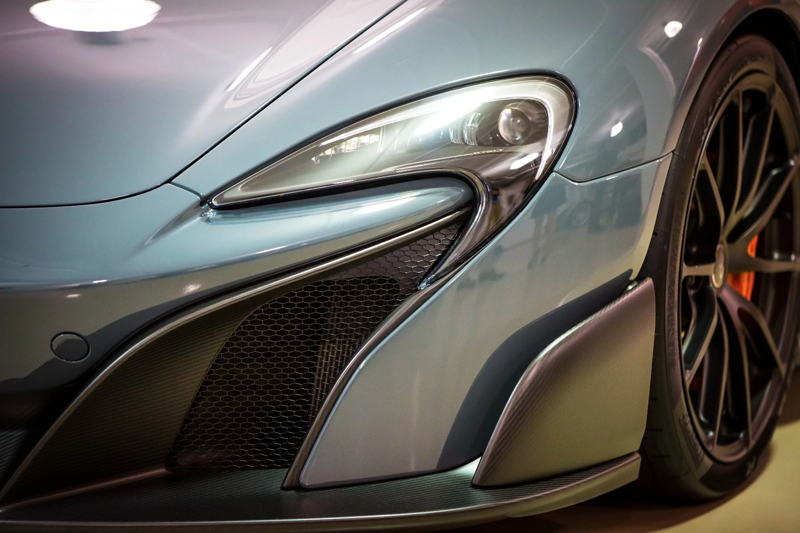 The car's basic styling is still inexorably linked to the 650S' design
