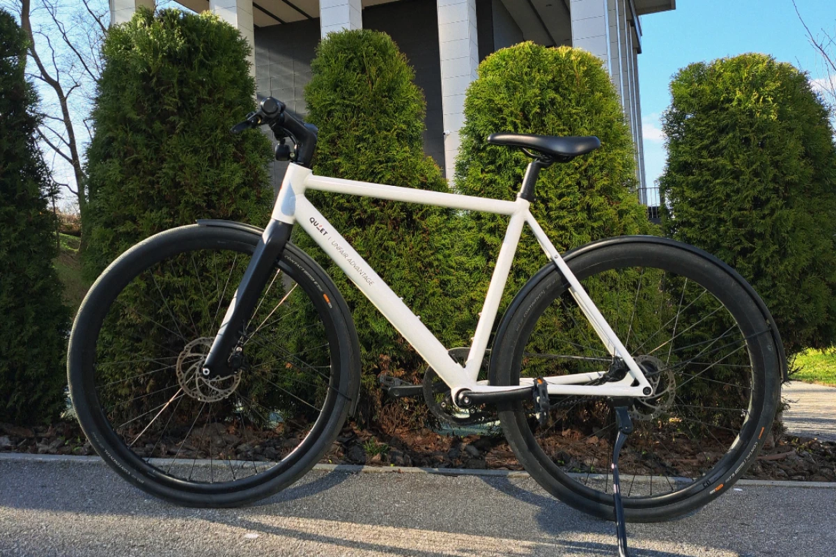 At under 31 lb, the Unfair Advantage is a lightweight electrified ride