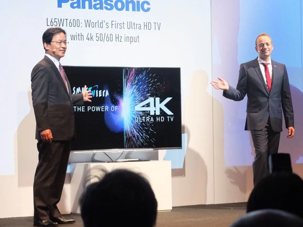 Yoshiyuki Miyabe and Markus Wagenseil unveil the VIERA WT600 at IFA 2013