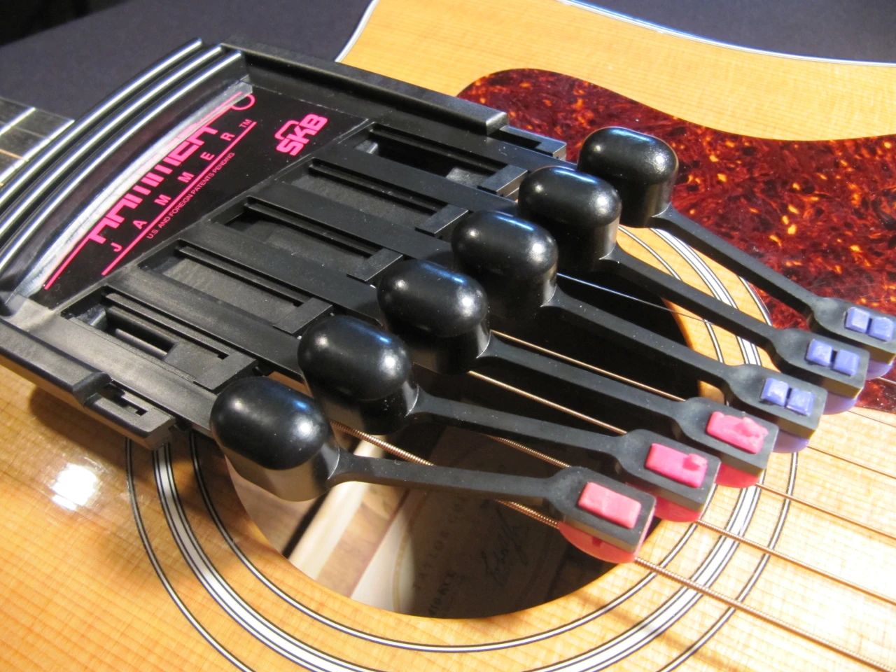 The Hammer Jammer essentially turns the guitar into a new instrument