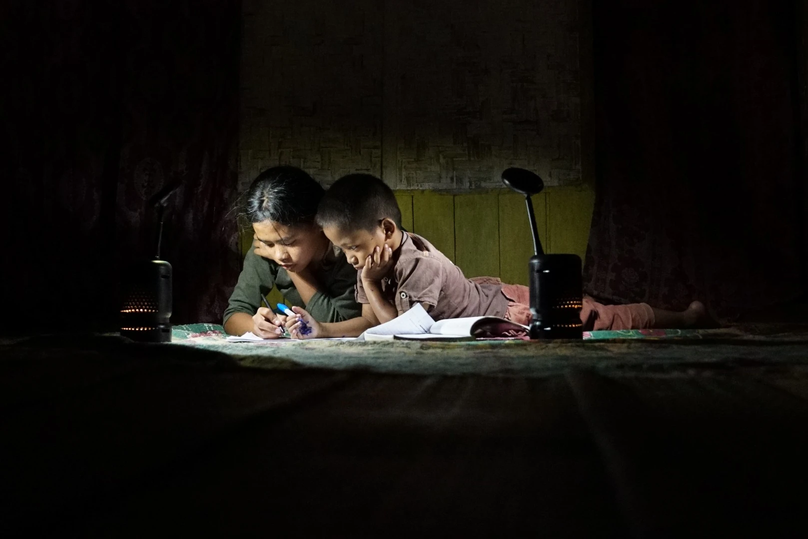 Backers of the Lumir K Indiegogo campaign can also pledge to donate the lamps to people in developing countries