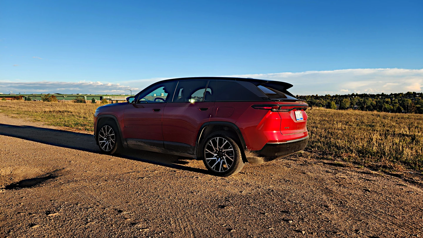 Review: 2025 Jeep Wagoneer S is a bit like a bootleg bourbon