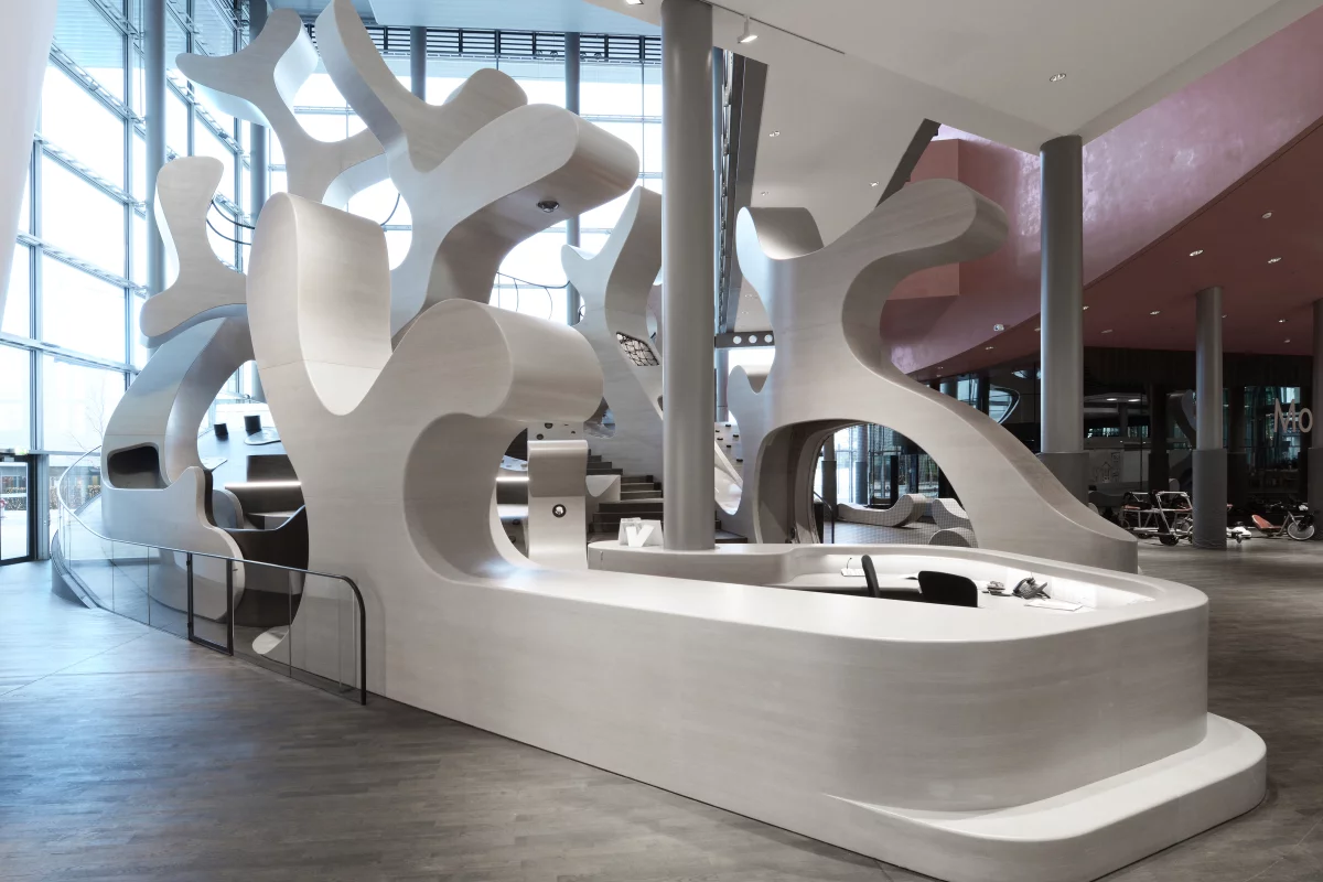 The structures of the MobiVersum are all made of timber (Photo: Uwe Walter for Autostadt, Wolfsburg)