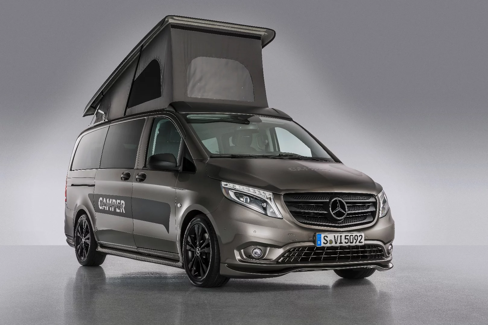 The Vansportscamper was prepared by Terra Camper and Hartmann Tuning