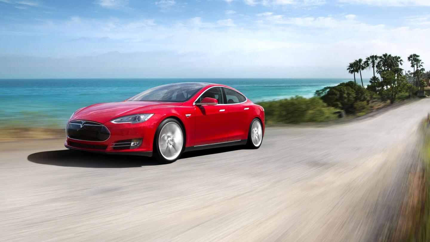 Tesla Unveals Awd 691hp Model S P85d With Autopilot And New