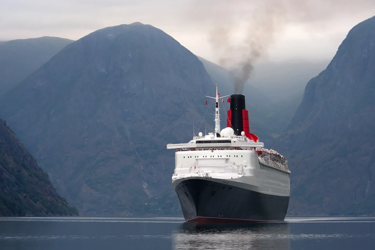 A new additive based on glycerol helps reduce pollution in marine bunker fuel used in cruise ships (Photo: Shutterstock)