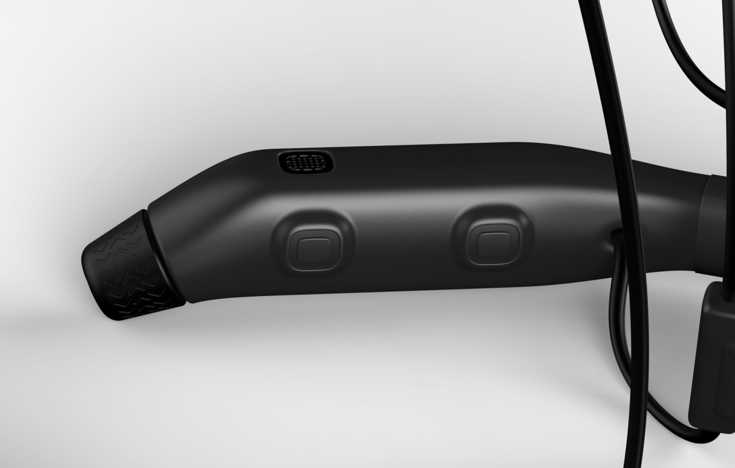 Noise-cancelling Bluetooth motorcycle headset needs no installation