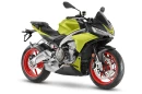 Aprilia expands the Tuono family to the middle capacity class with the 2021 Tuono 660