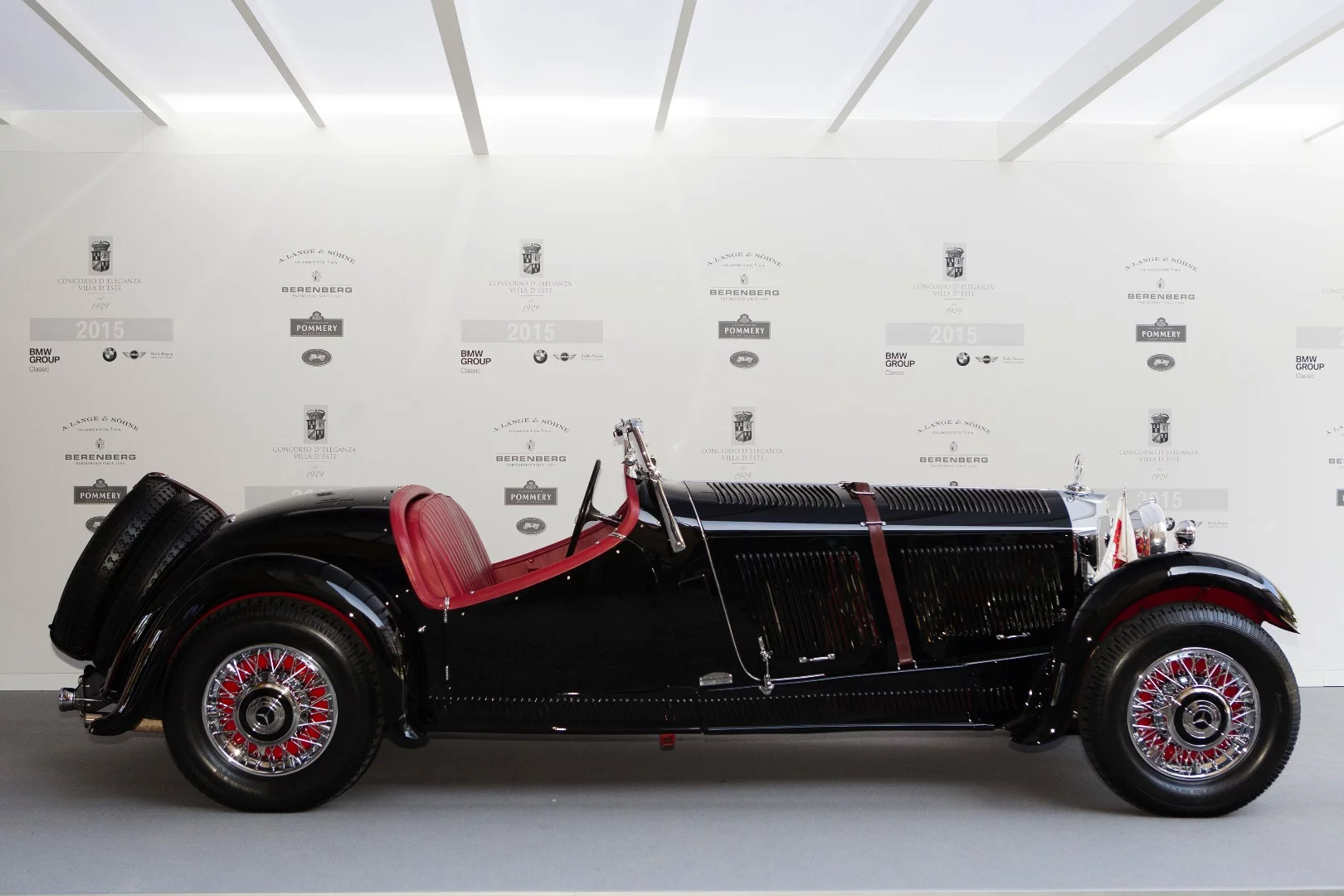 The runner-up or "Mention of Honor" for Class B went to the 1933 Mercedes-Benz 380 Special Roadster by Erdmann & Rossi, and owned by Saulius Karosas