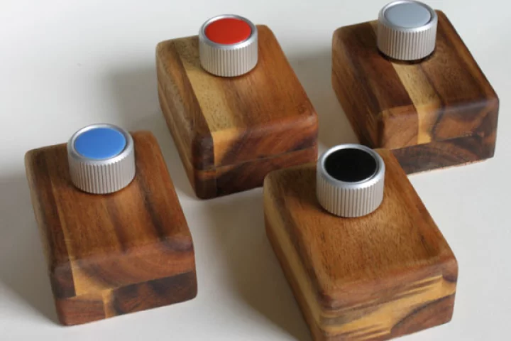 Students from the University of Applied Sciences Bremen have redesigned the MIDI hardware interface to combine the freedom and simplicity of a computer mouse with the functionality of a hardware control interface