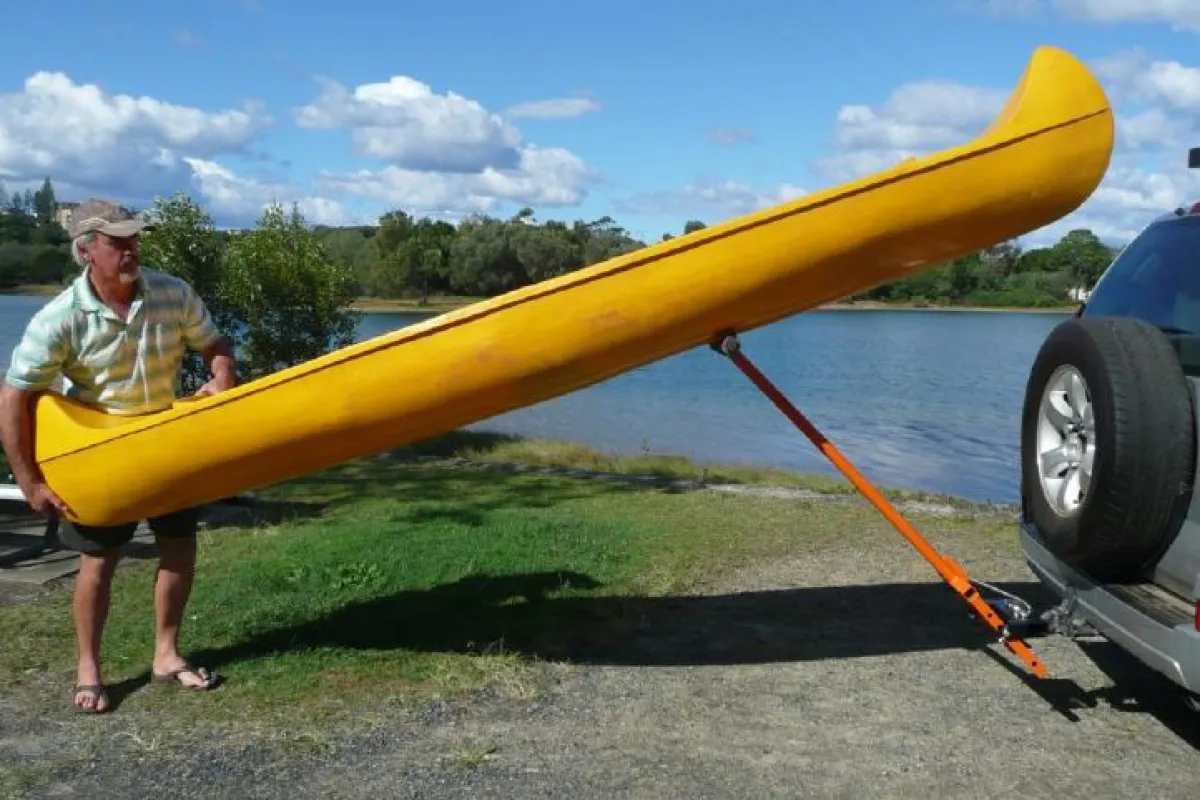 The StrongArm Kayak Loader levers a user's canoe or kayak onto the roof of their vehicle (Photo: BoatHoist International)