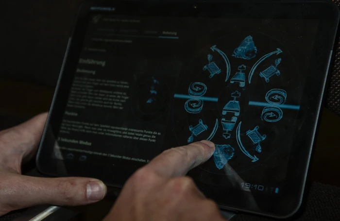 The Asimov R0 can be controlled from any PC, Mac, tablet or smartphone with an open source Bluetooth protocol (Image: PTS / Alex Adler)
