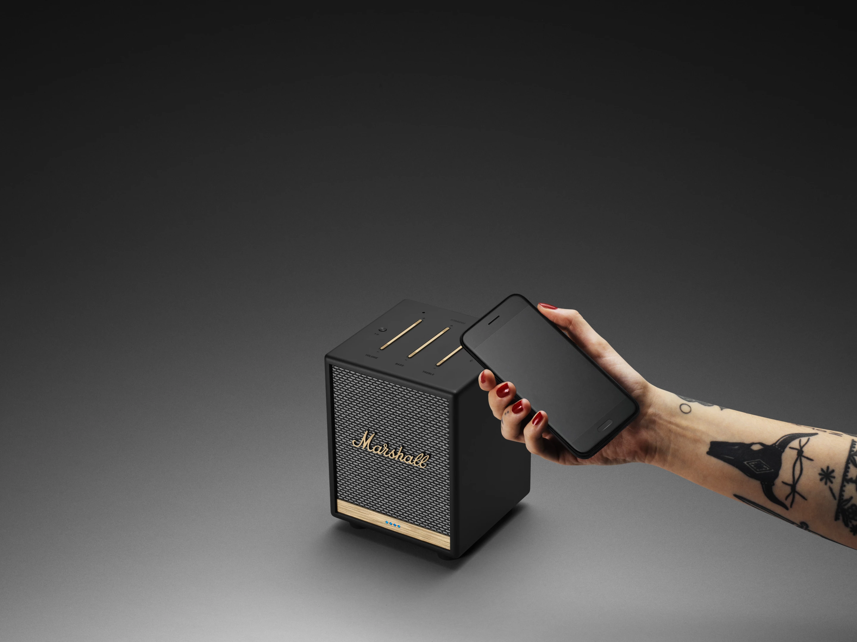 The Uxbridge Voice has Bluetooth 5.0 and 802.11ac Wi-Fi included