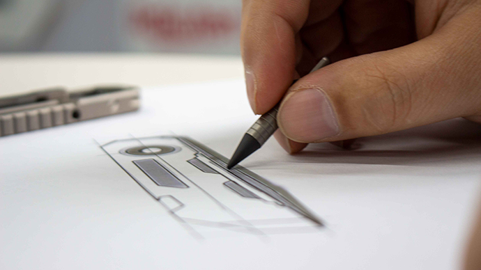 The everlasting pencil has a titanium shaft, and measures 1.65 inches (42 mm) long