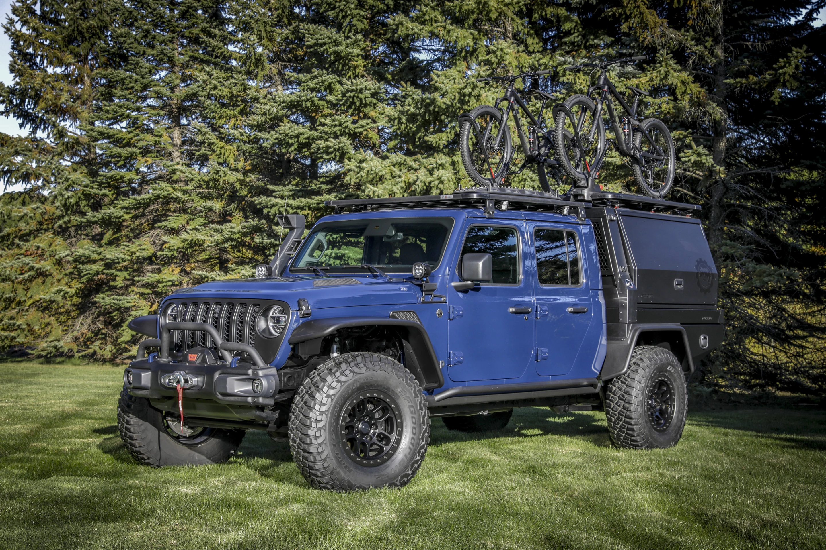 The Jeep Gladiator becomes the Jeep Top Dog Concept for SEMA360