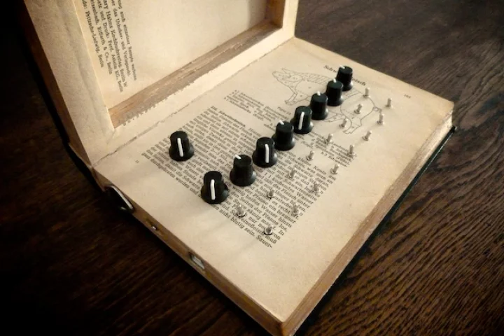 Open: Konkreet Labs' completed Synth in a Book (Photo: copyright Gwydion ap Dafydd)