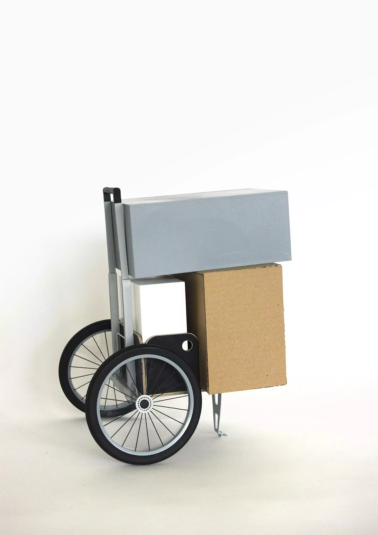 The KARI loaded with boxes