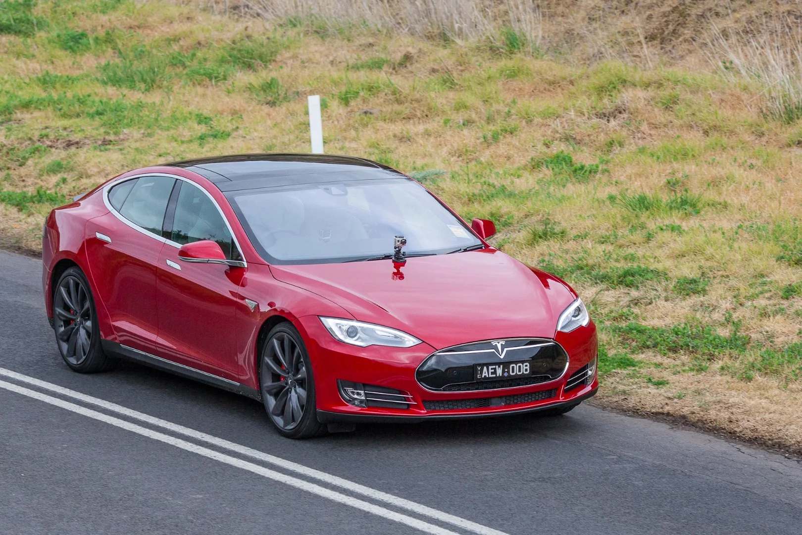 Winding roads might not be the Model S' natural habitat, but it handles them well