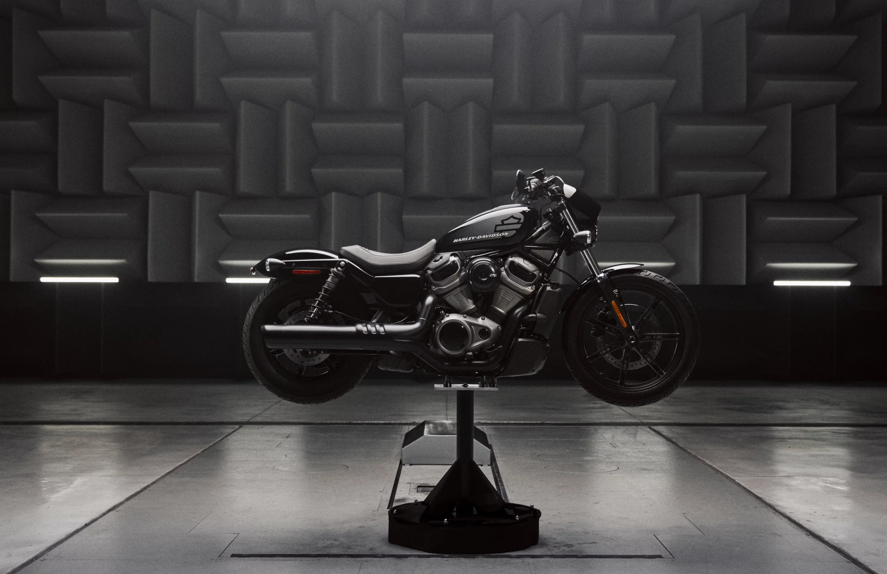 Harley-Davidson unveiled the brand new 2022 Nightster with a new lower-capacity version of the Revolution Max engine