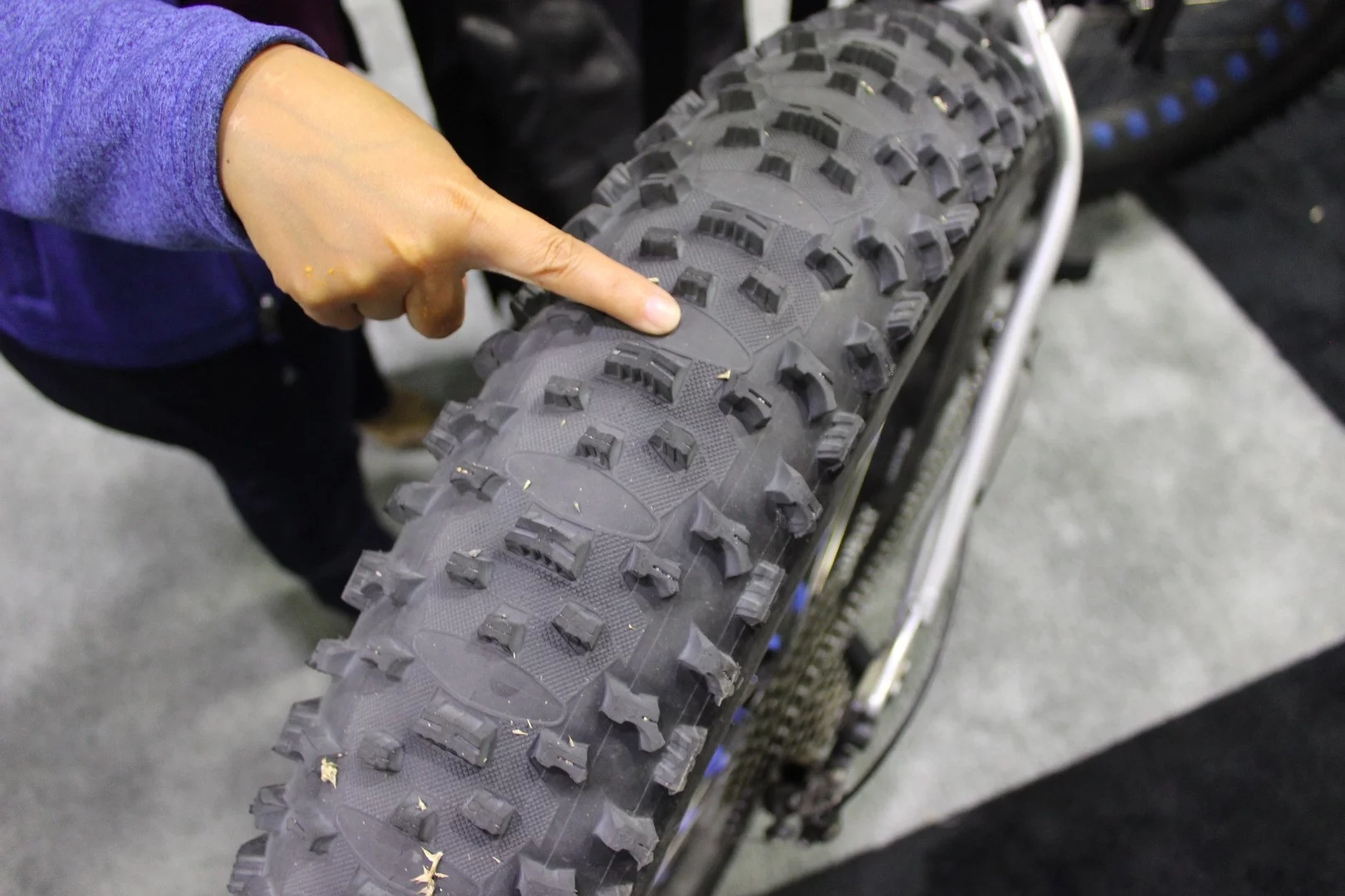 A fatbike from Reeb Cycles was sporting these monstrous 5.05-inch tires from Vee Tire – fatbike tires have typically topped out at 4.8 inches in width