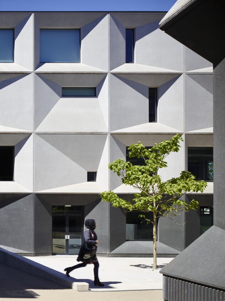 The total cost of the Burntwood School project came in at £40,900,000 ($63,833,526)