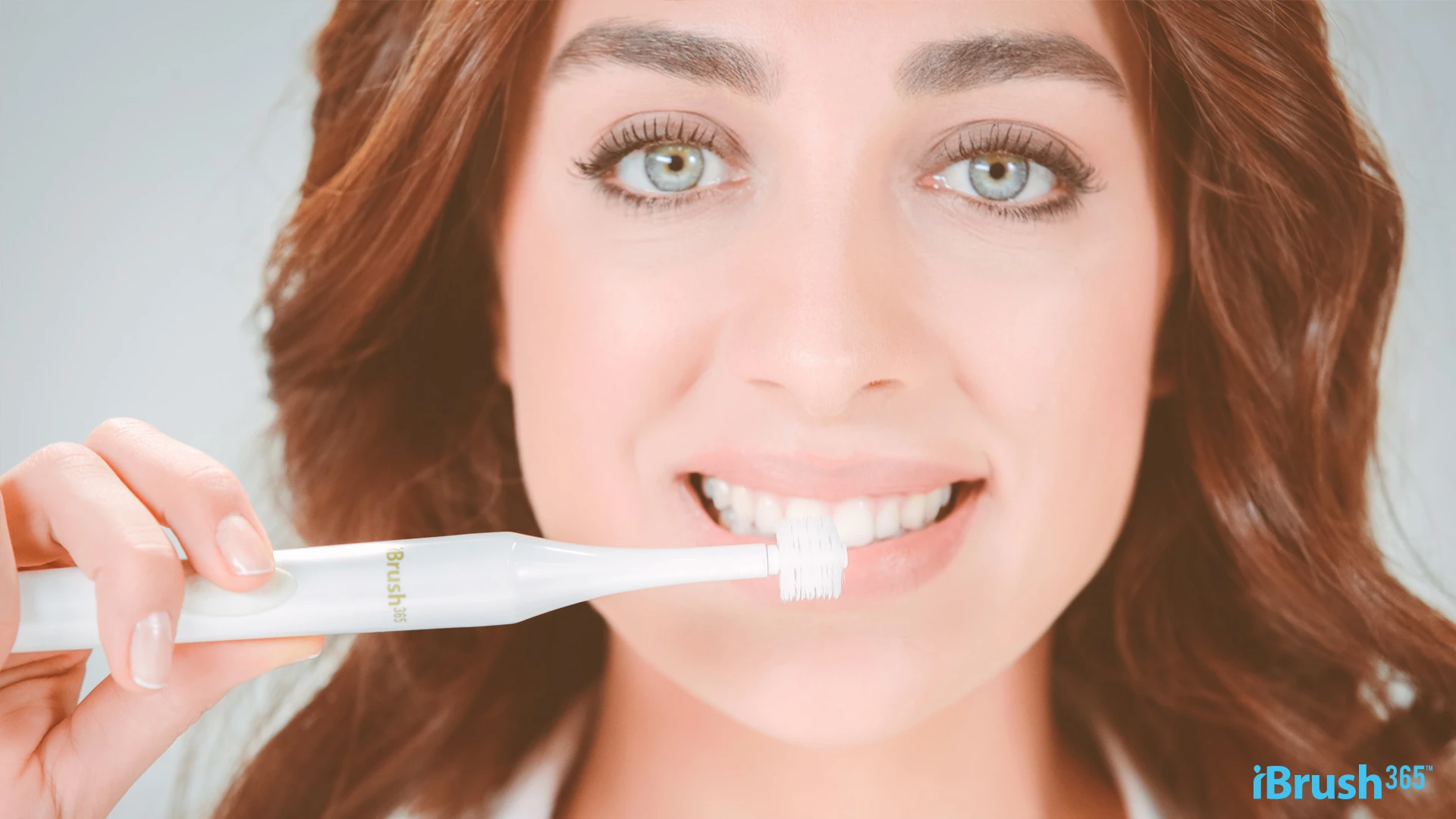 iBrands claims that the iBrush 365 is able to reduce gums receding and bleeding, improving gum health within two weeks
