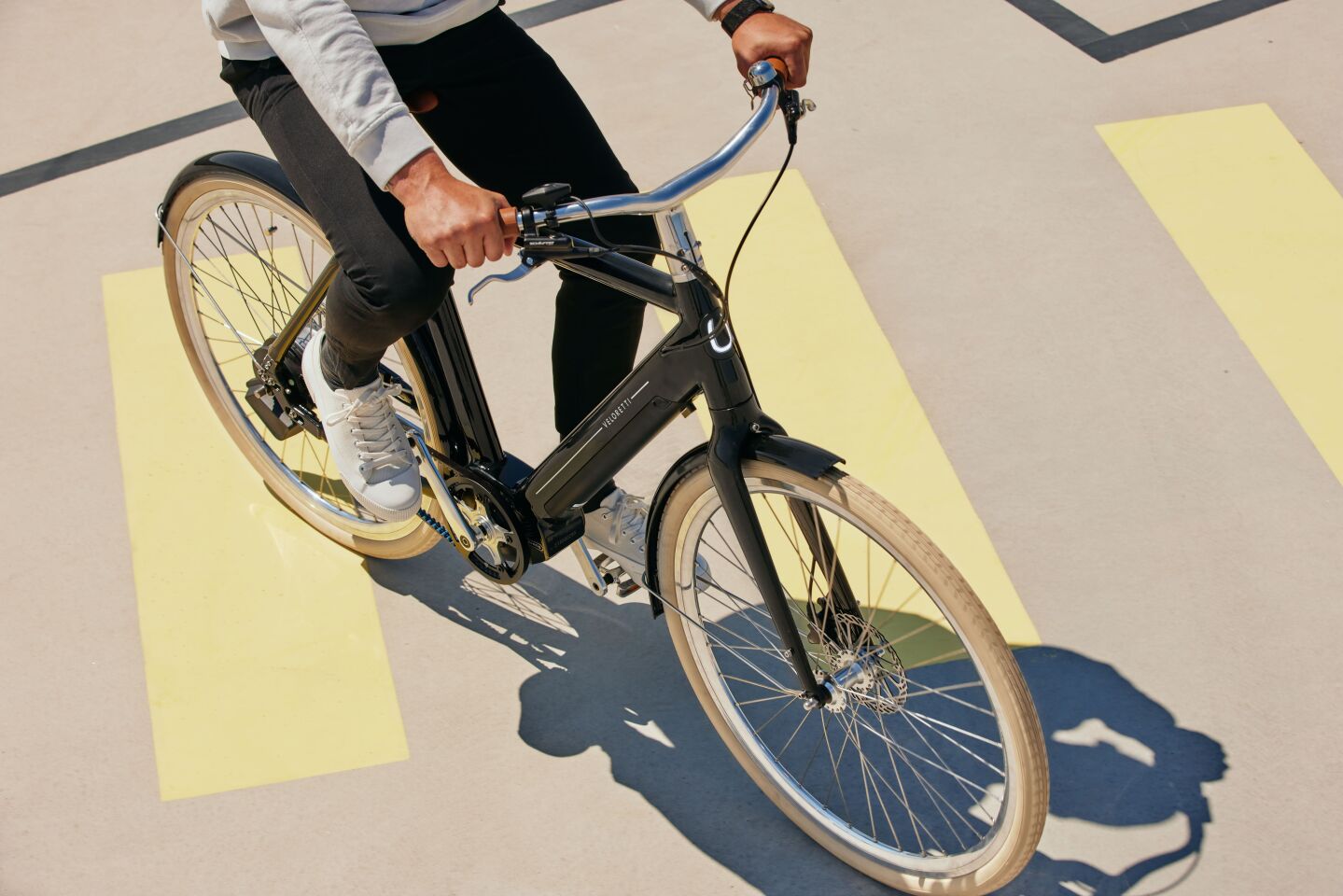 Each of the ebikes comes with a 250-W Bafang mid-mounted motor and removable 510-Wh Li-ion battery