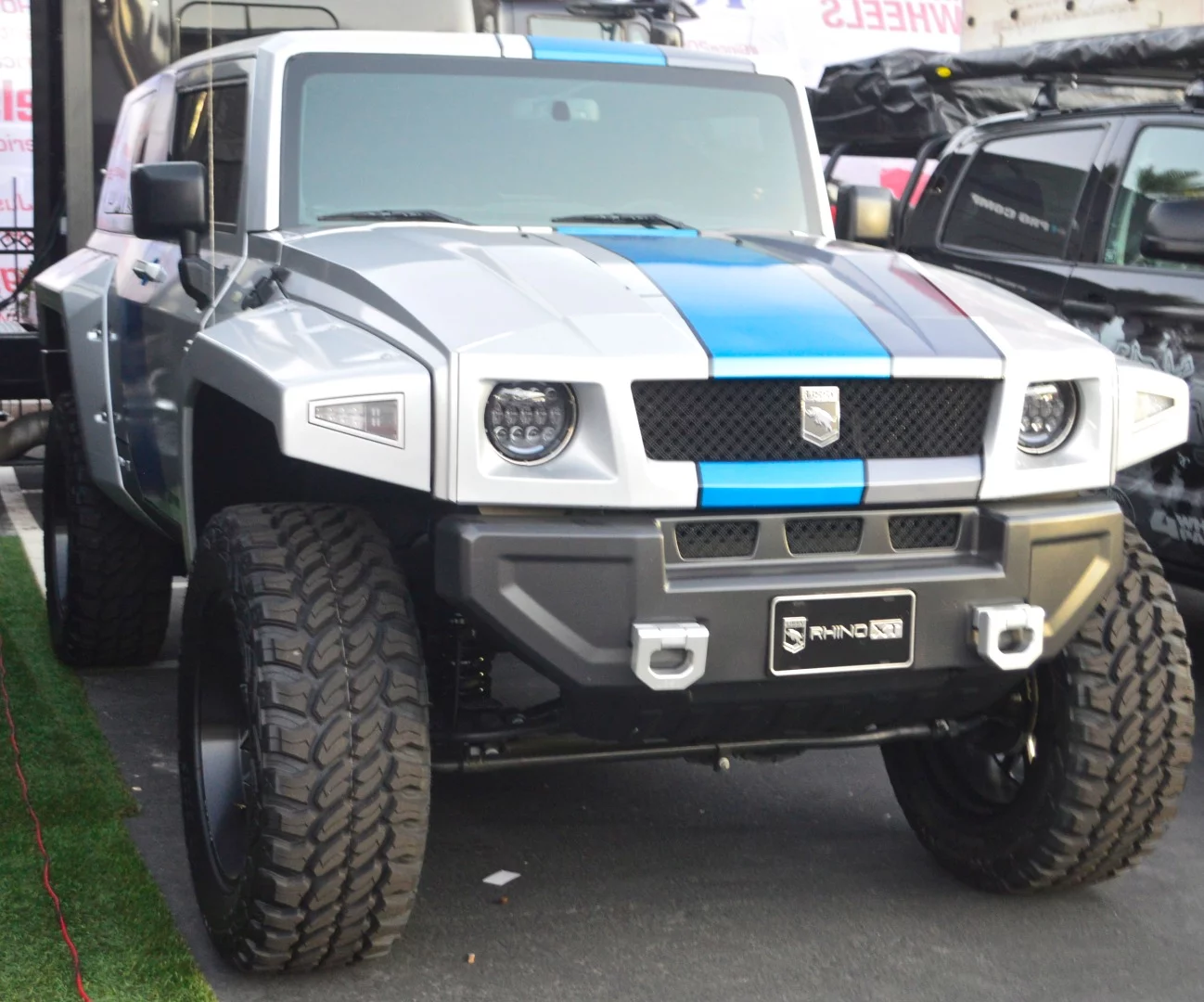 This USSV Rhino XT gets a little extra color