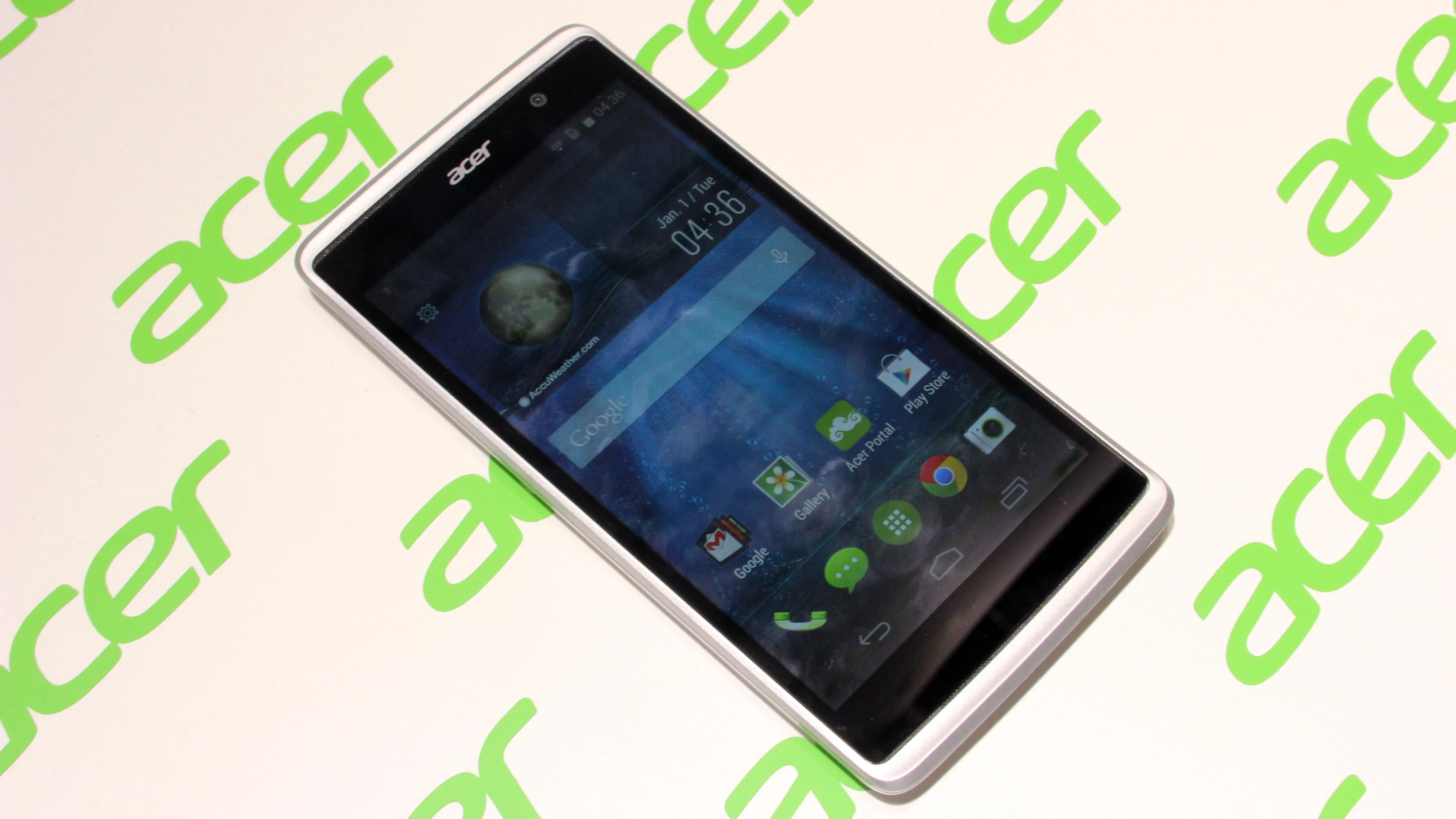 Acer's new Liquid Z500 smartphone