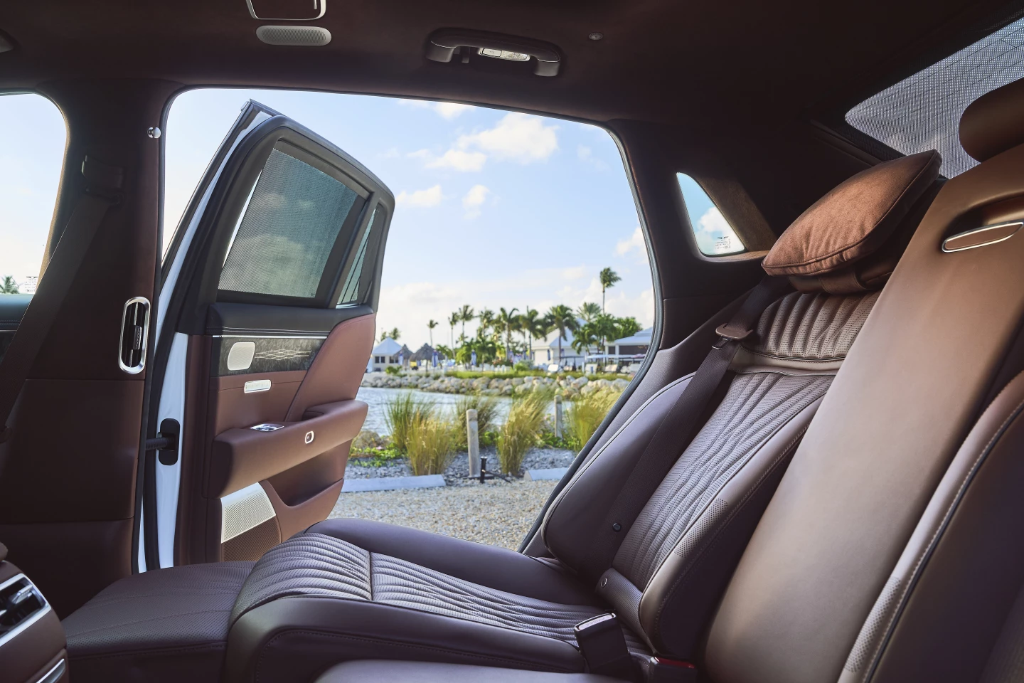 As with many full-sized luxury sedans, the back seats of the 2025 Genesis G90 were given particular attention