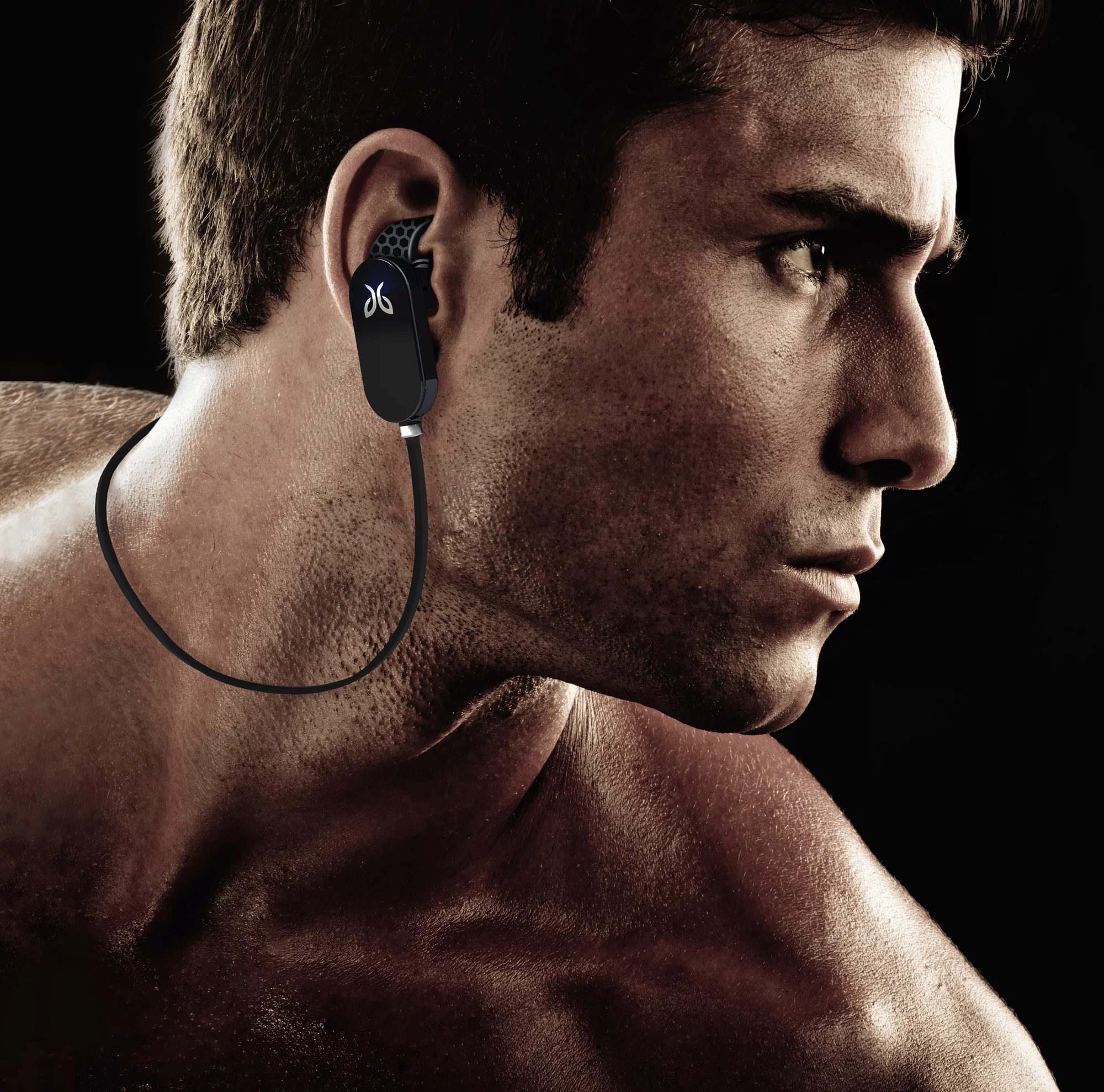 JayBird's JF3 Freedom Bluetooth Buds receive a wireless signal from their user's digital audio device, eliminating the need for a cord