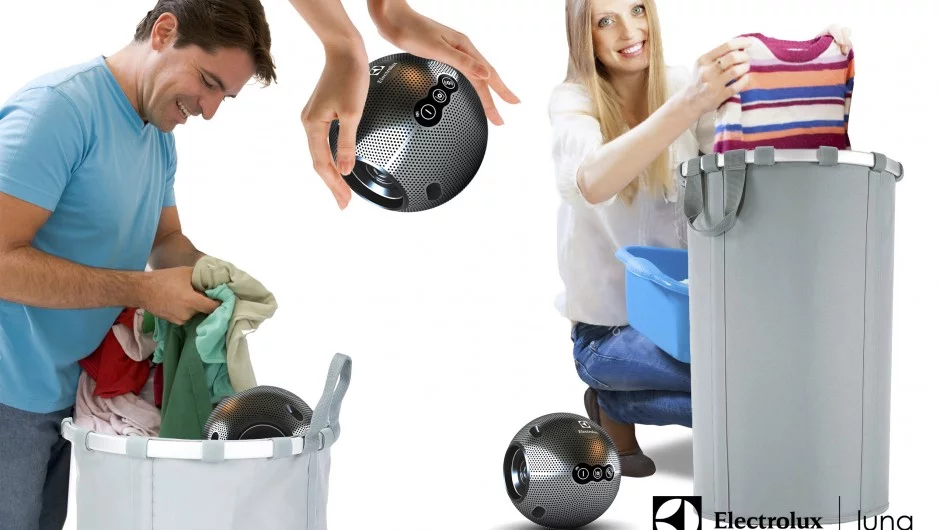 Luna is an autonomous washing sphere