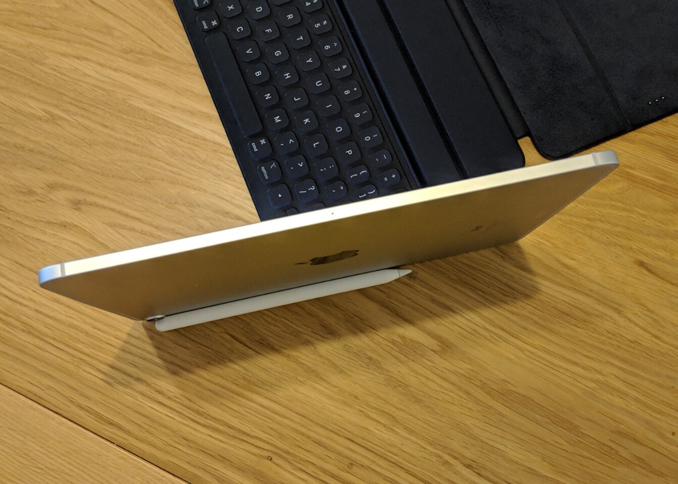 Both the 11-inch and 12.9-inch iPad Pros are 5.9 mm (0.23 inches) thick