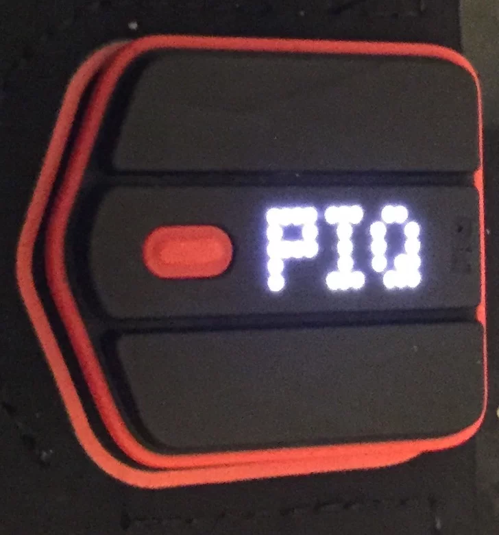 Bright OLED display indicates when the sensor is ready to go