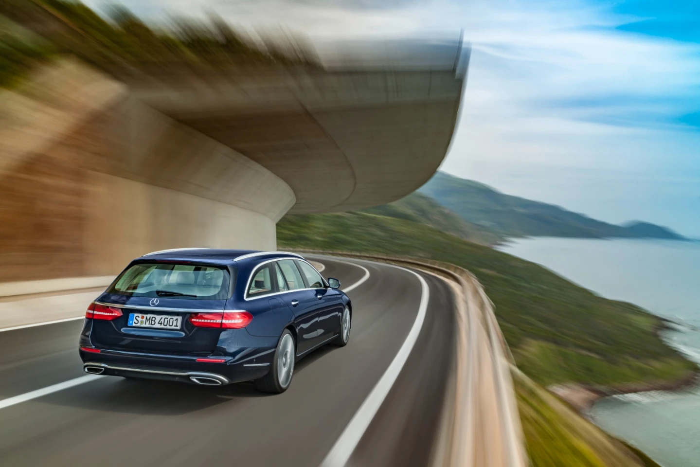 Those taillights will be familiar to anyone who's seen a C-Class Estate